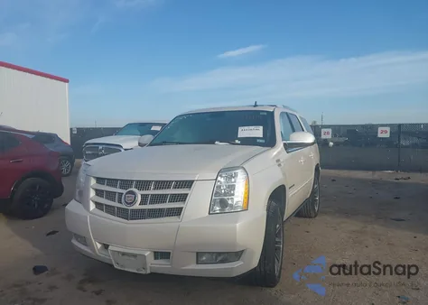 2014 Cadillac Escalade Premium z USA, uszkodzony, nr VIN 1GYS3CEFXER109710